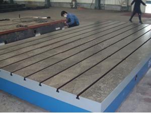 河北铸铁平台在加工精度中的作用