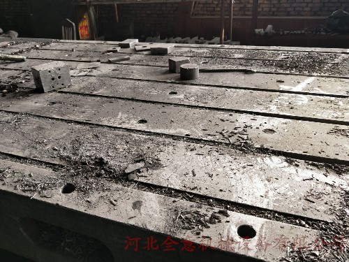 大型T型槽铸铁平台半成品图